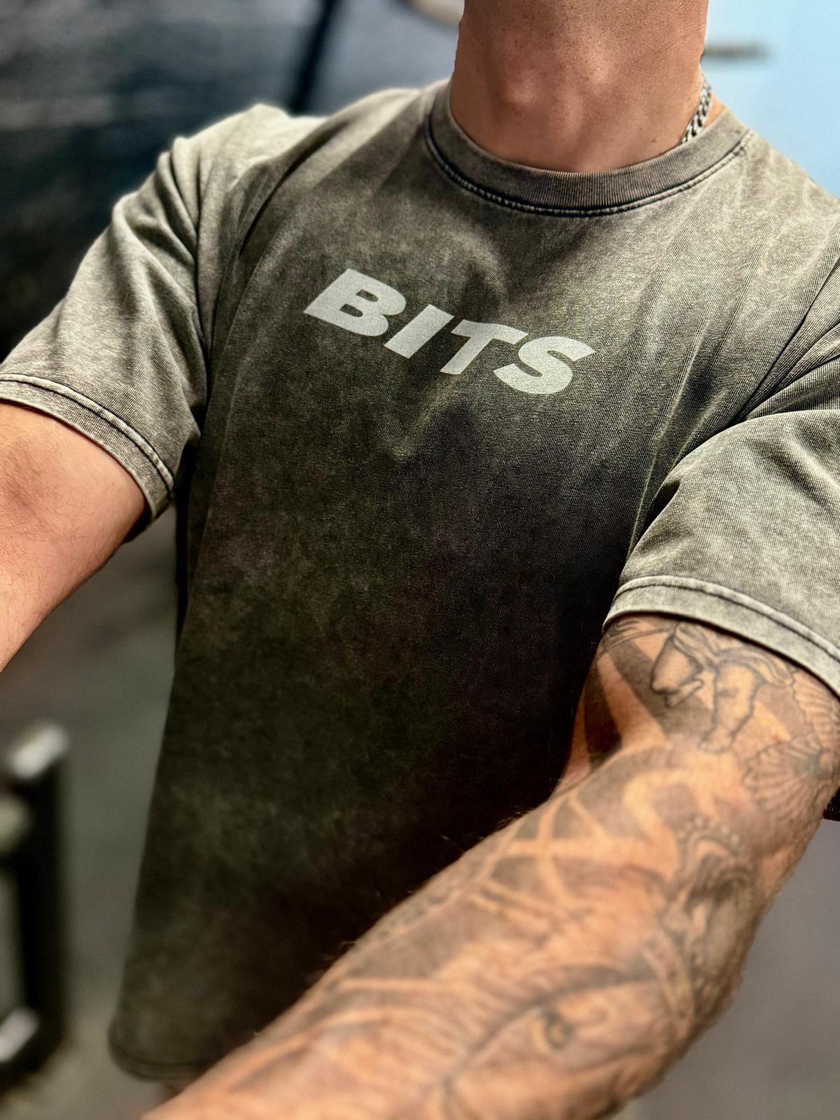 Oversized Snow Wash Mens T-Shirt Weightlifter