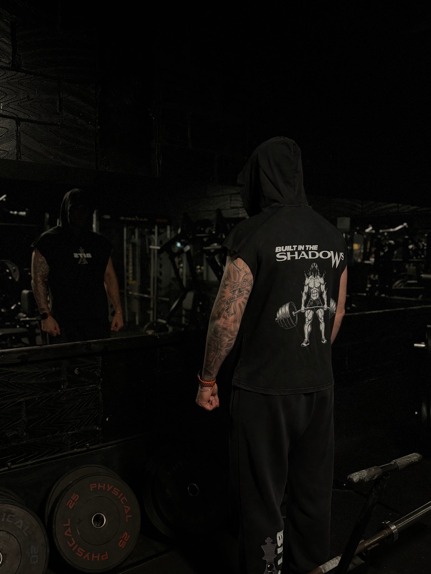 The Deadlift Sleeveless Hooded T-Shirt